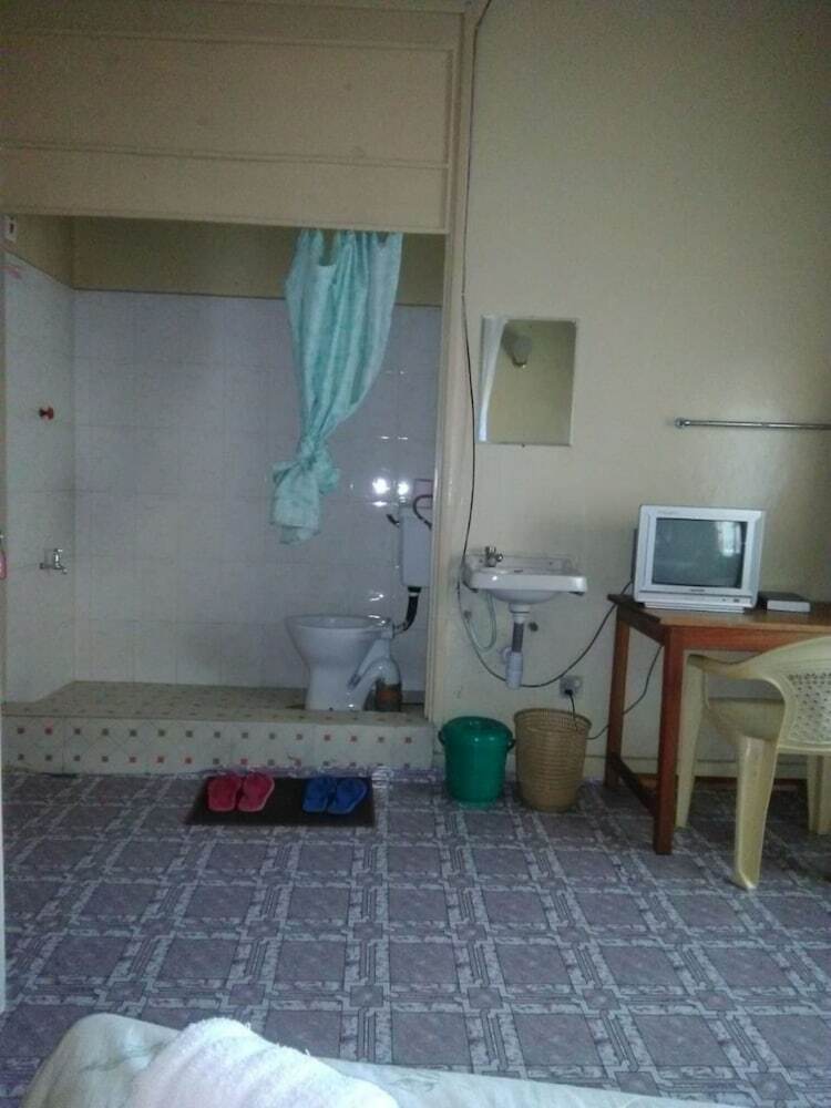 Hotel Magline Conference And Guest House