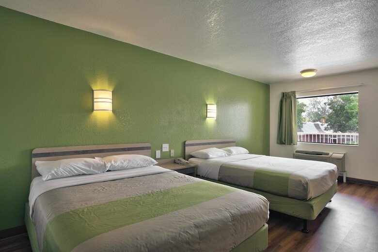 Motel 6 Tallahassee, Fl - Downtown