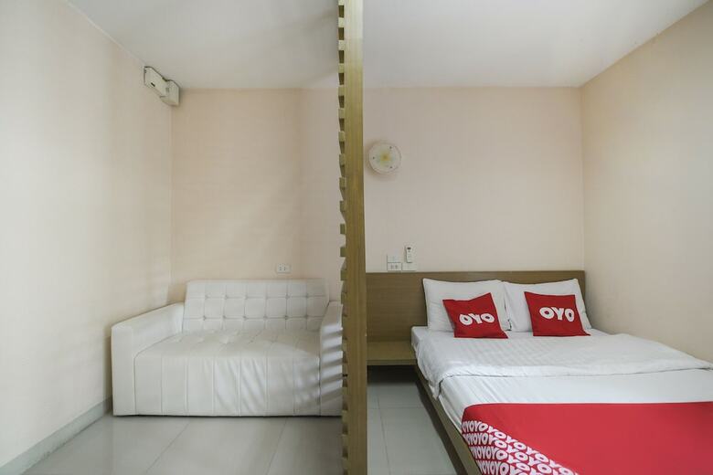Hotel Oyo 925 Ruamsub Apartment2