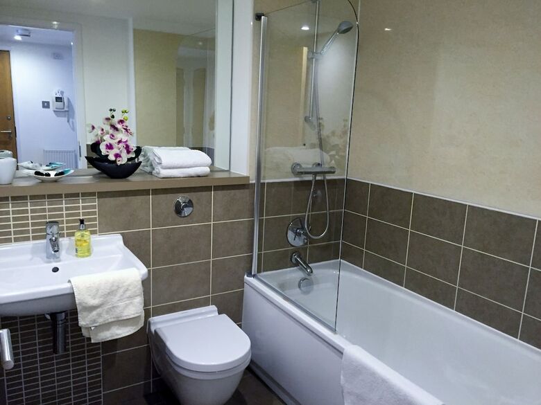 Tolbooth Apartments