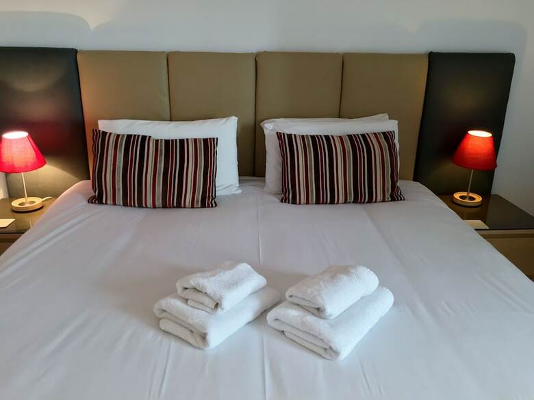 Tolbooth Apartments