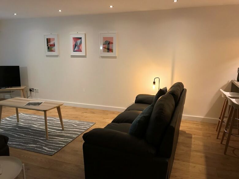 Tolbooth Apartments