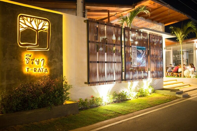 Hotel T-raya Resort Pranburi