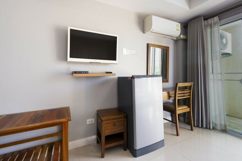 Hotel Oyo 924 Baan Sanpluem By Namol