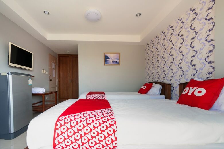 Hotel Oyo 924 Baan Sanpluem By Namol