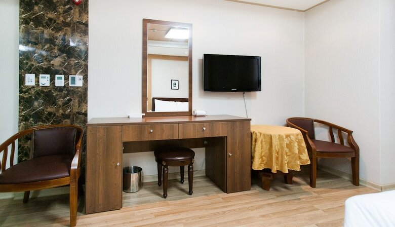 The Hotel Yeong Jong