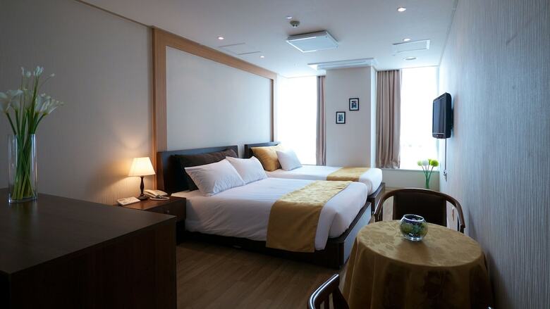 The Hotel Yeong Jong