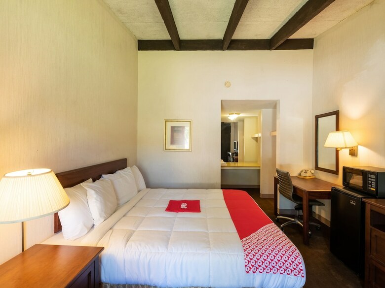 Motel Oyo Hotel Bay City Tx-35