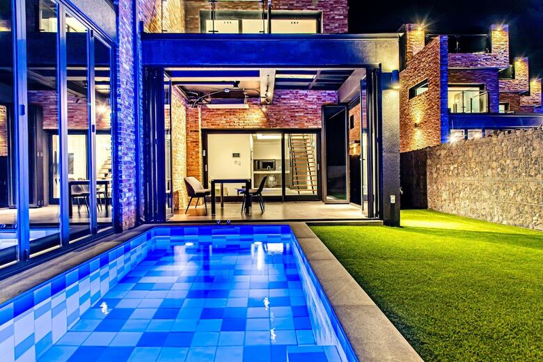 Ocean Brick
