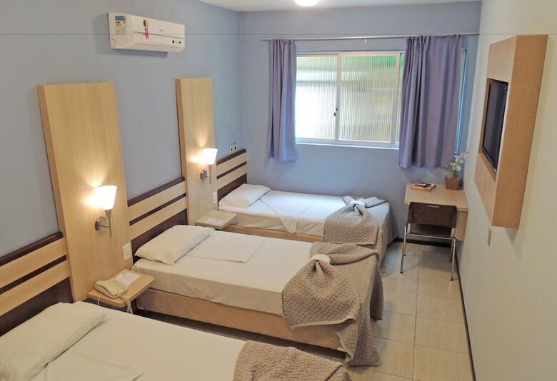 Hotel Harbor Inn Jaragu�