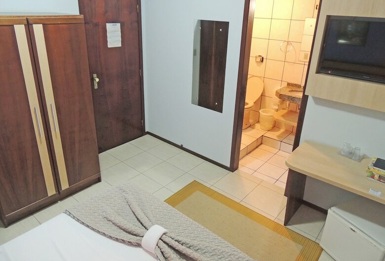Hotel Harbor Inn Jaragu�