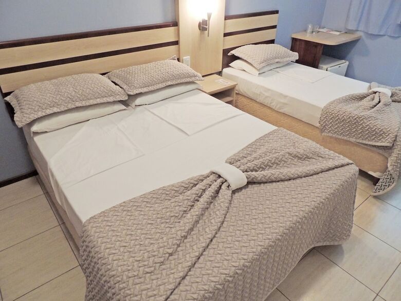Hotel Harbor Inn Jaragu�