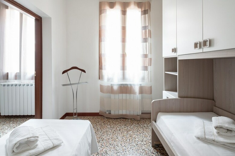 Venice Grand Canal Style Apartment