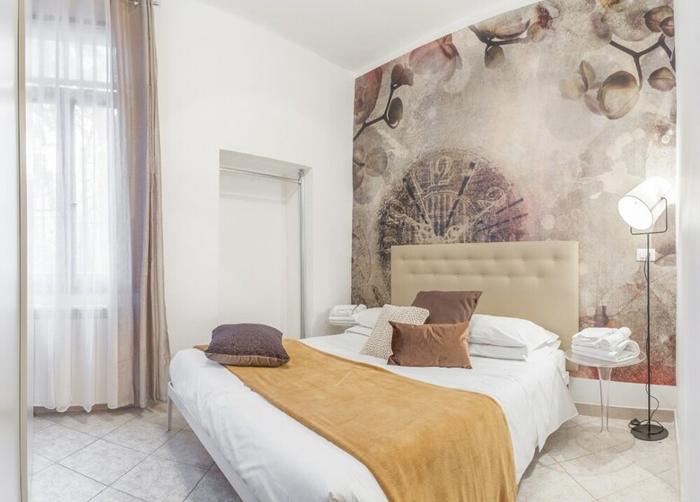 Venice Grand Canal Style Apartment