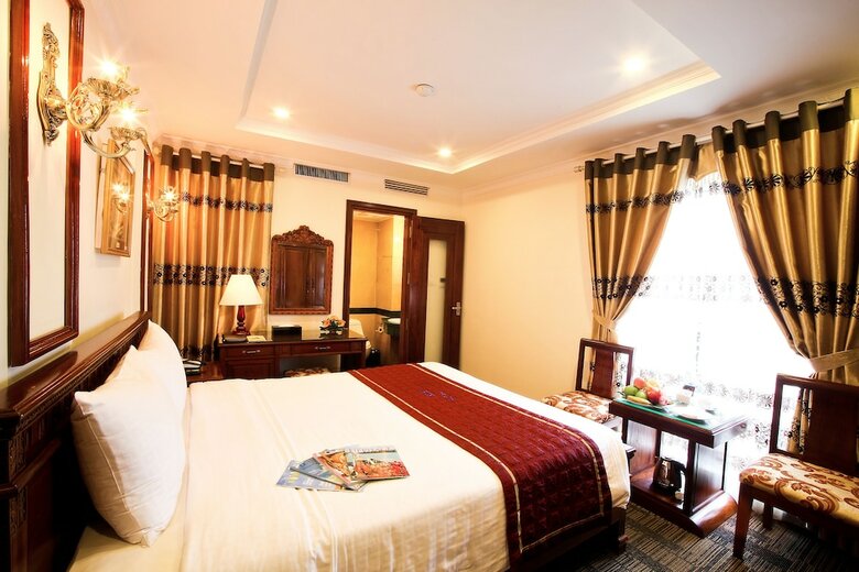 Eden Hotel