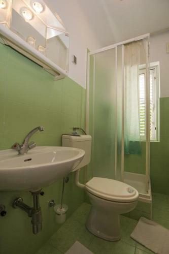Hostal Apartments & Rooms Ribari?