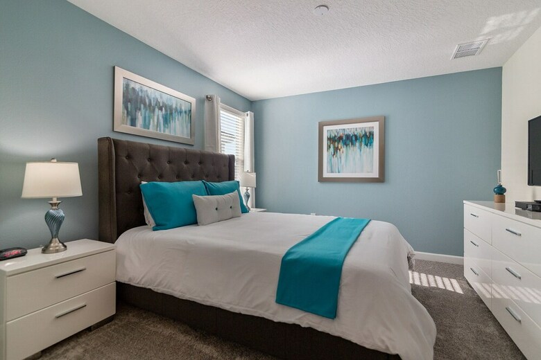 Spacious 8-bed Championsgate Resort Hm-1559pw