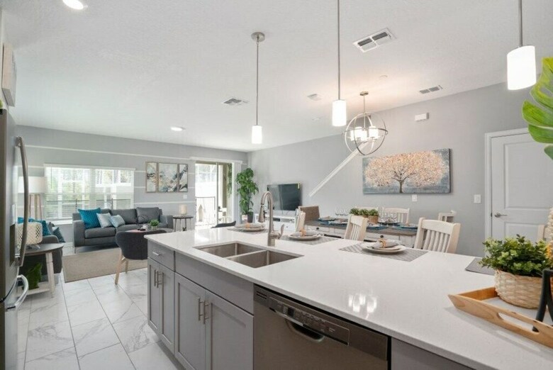 Champions Gate 266 - Five Bedroom Townhome With Splash Pool