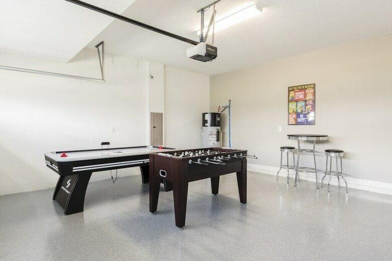 Champions Gate 1668 - Six Bedroom Pool Home