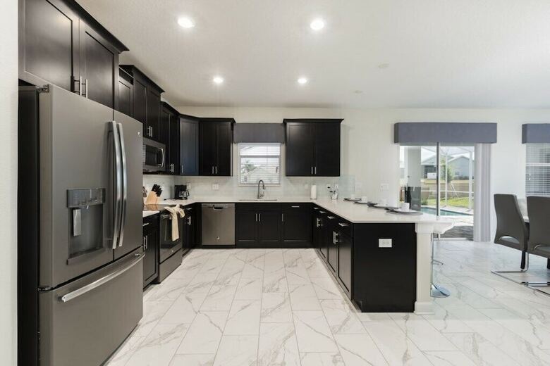 Champions Gate 1668 - Six Bedroom Pool Home