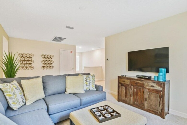 Champions Gate 1588 - Six Bedroom Pool Home