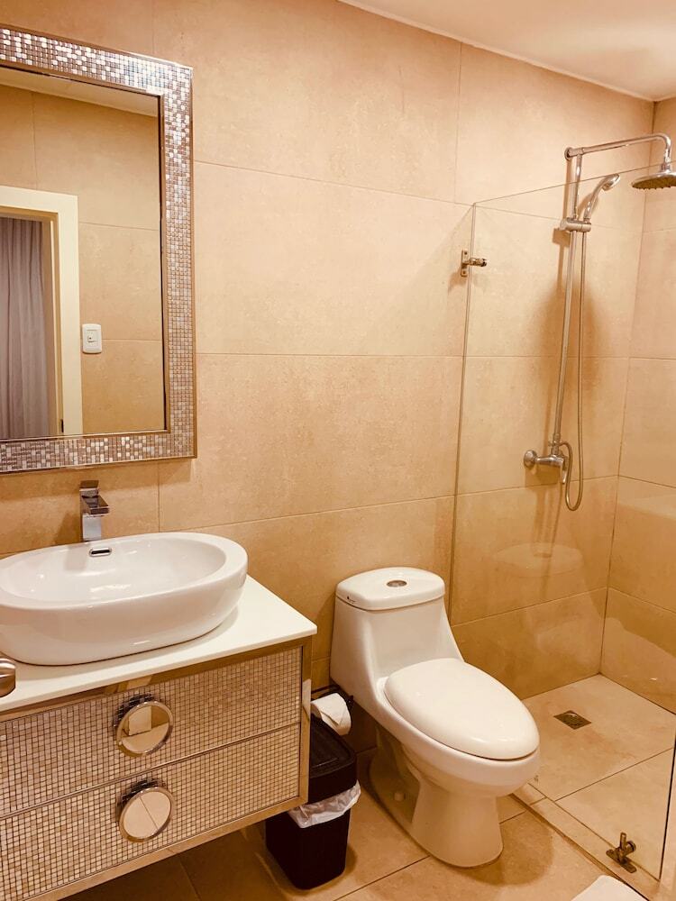 La Fontana Hotel