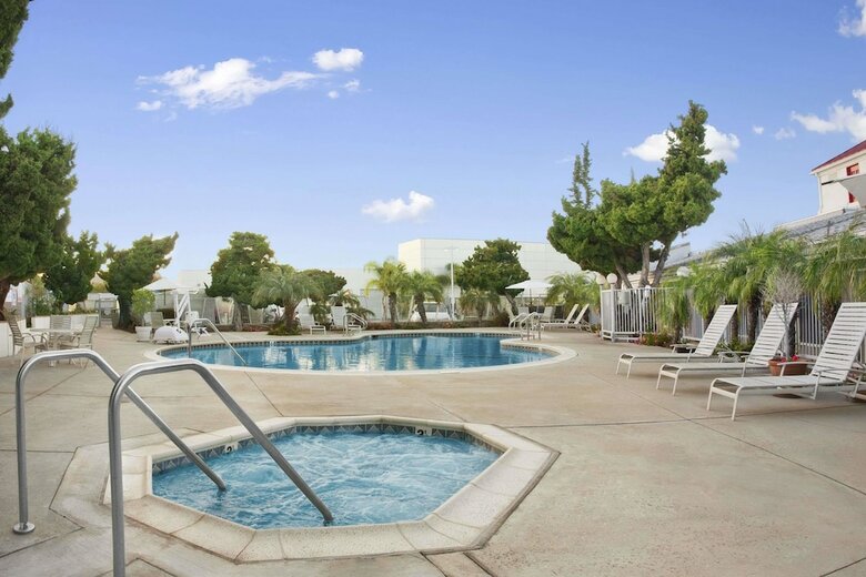 Motel Ramada By Wyndham Torrance