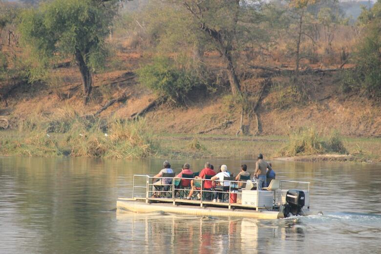 Ndhovu Safari Lodge - Campground