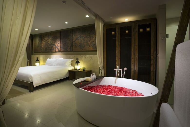 Hotel Sunsuri Phuket