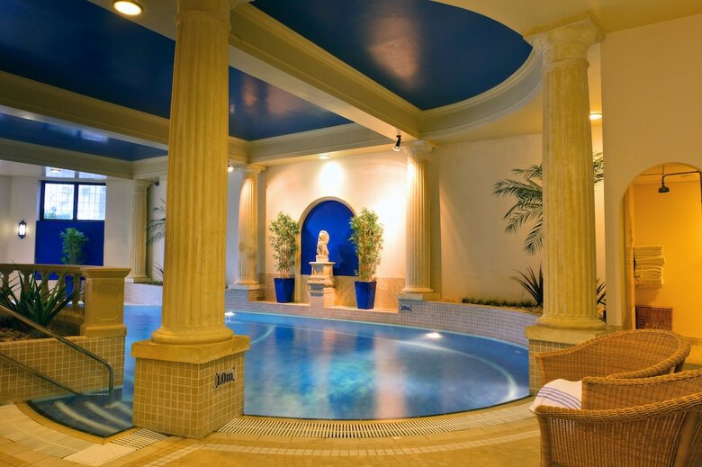 Hotel Classic Lodges - Charingworth Manor