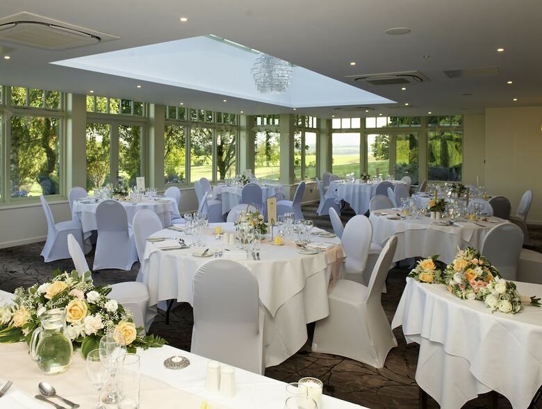 Hotel Classic Lodges - Charingworth Manor