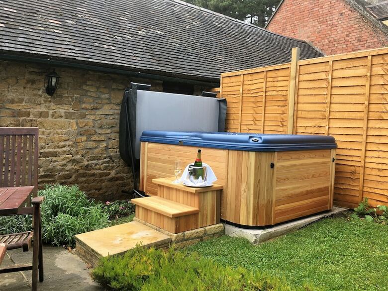 Hotel Classic Lodges - Charingworth Manor