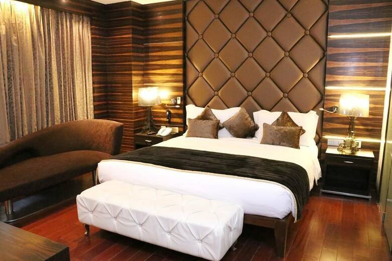 Hotel Holiday Inn Chandigarh Panchkula