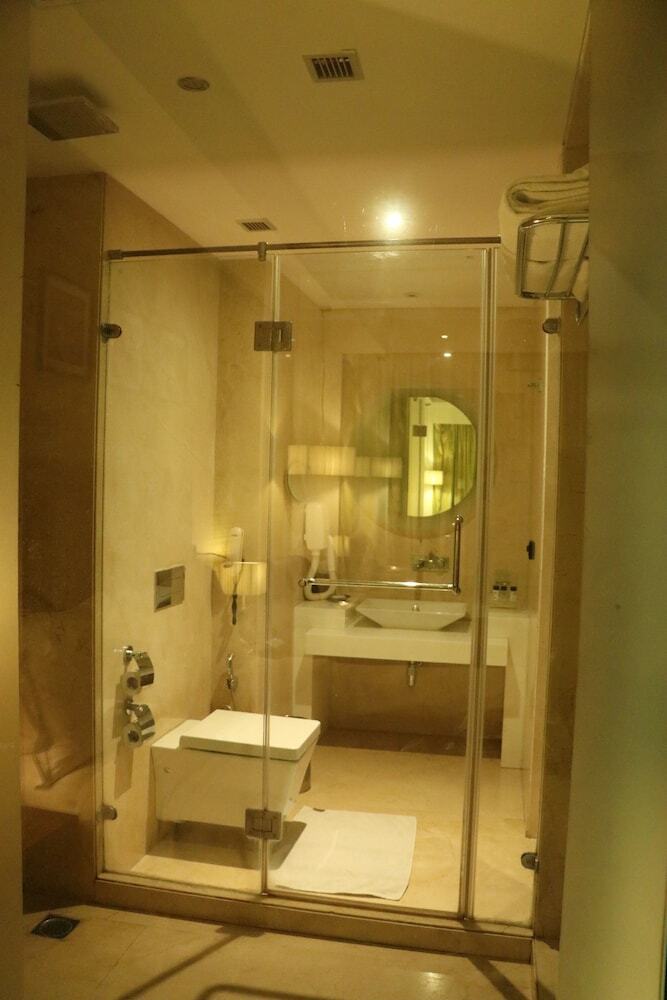 Hotel Holiday Inn Chandigarh Panchkula