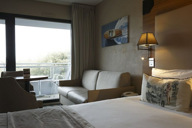 Hotel C�te Ouest Thalasso&spa Les Sables D'olonne Mgallery By Sofitel