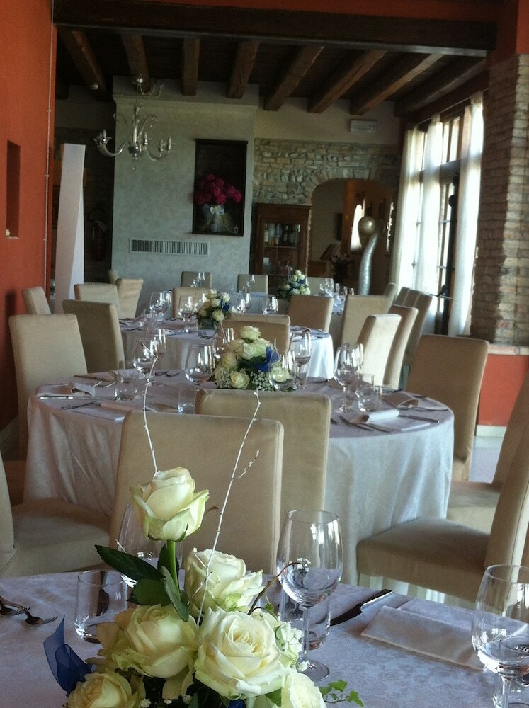 Hotel Antico Borgo Torricella