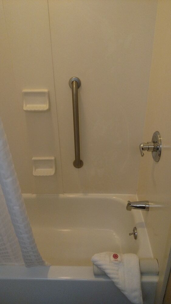 Hotel Comfort Inn & Suites