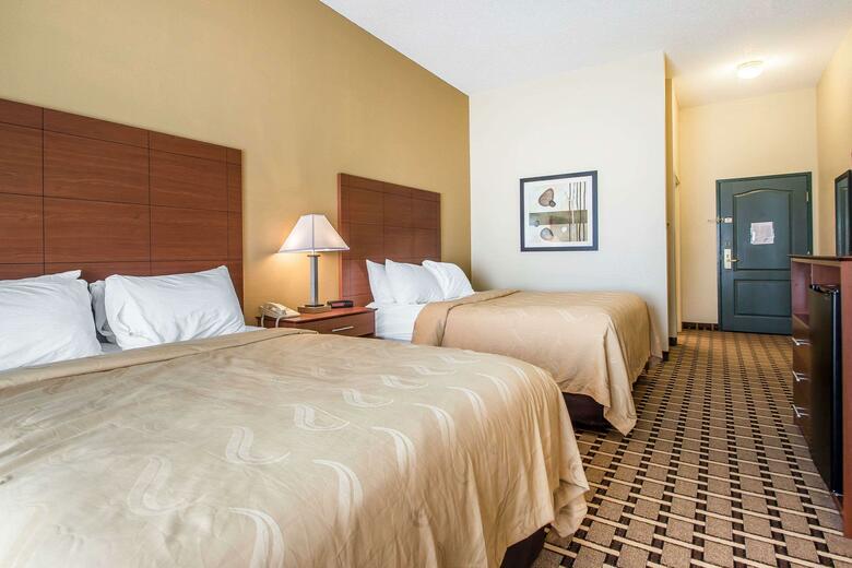 Hotel Quality Inn & Suites