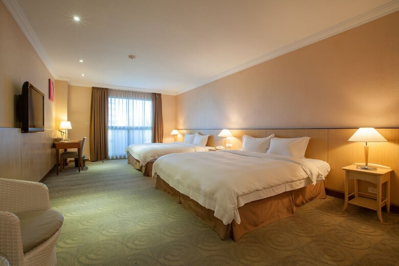 Hotel Jiaoxi-the Riverside