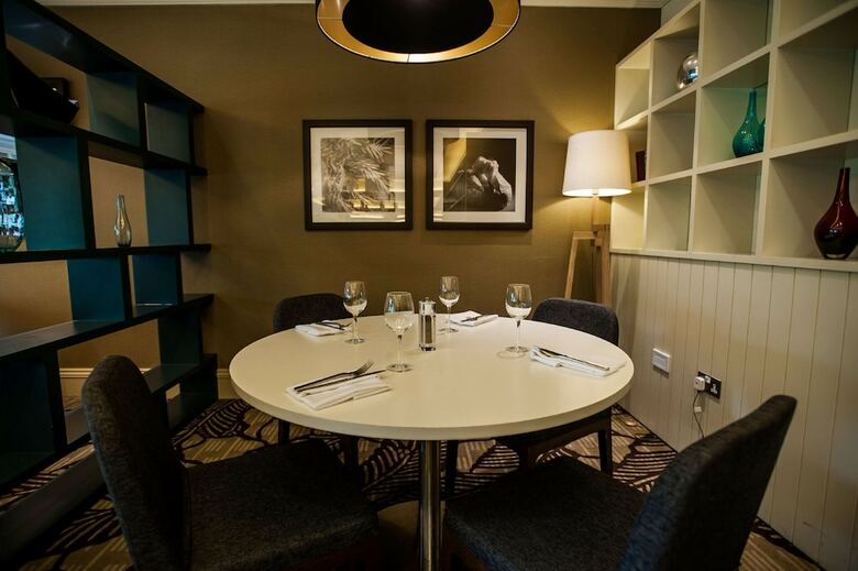 Hotel Doubletree By Hilton Edinburgh Airport