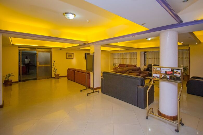 Holiday Express Hotel