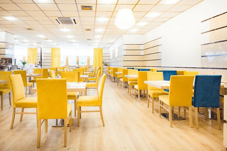 Sangate Hotel Airport