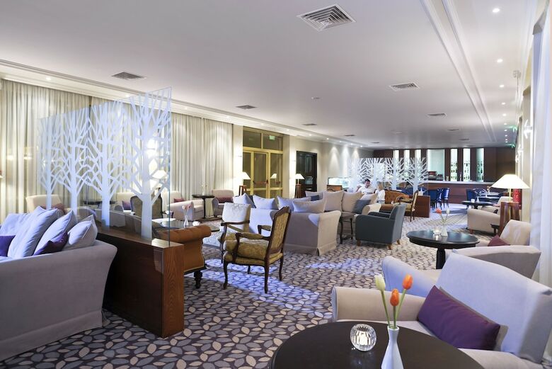 Hotel Louis Grand Glyfada