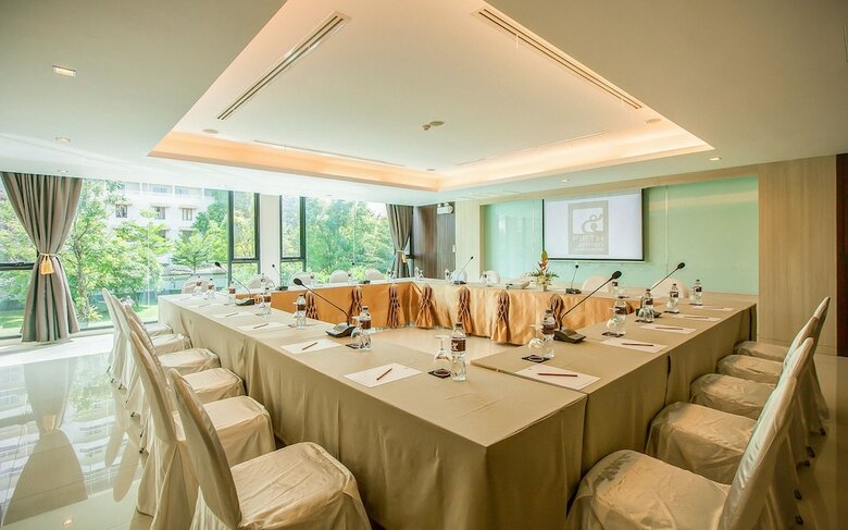 Aparthotel Fifth Jomtien Pattaya