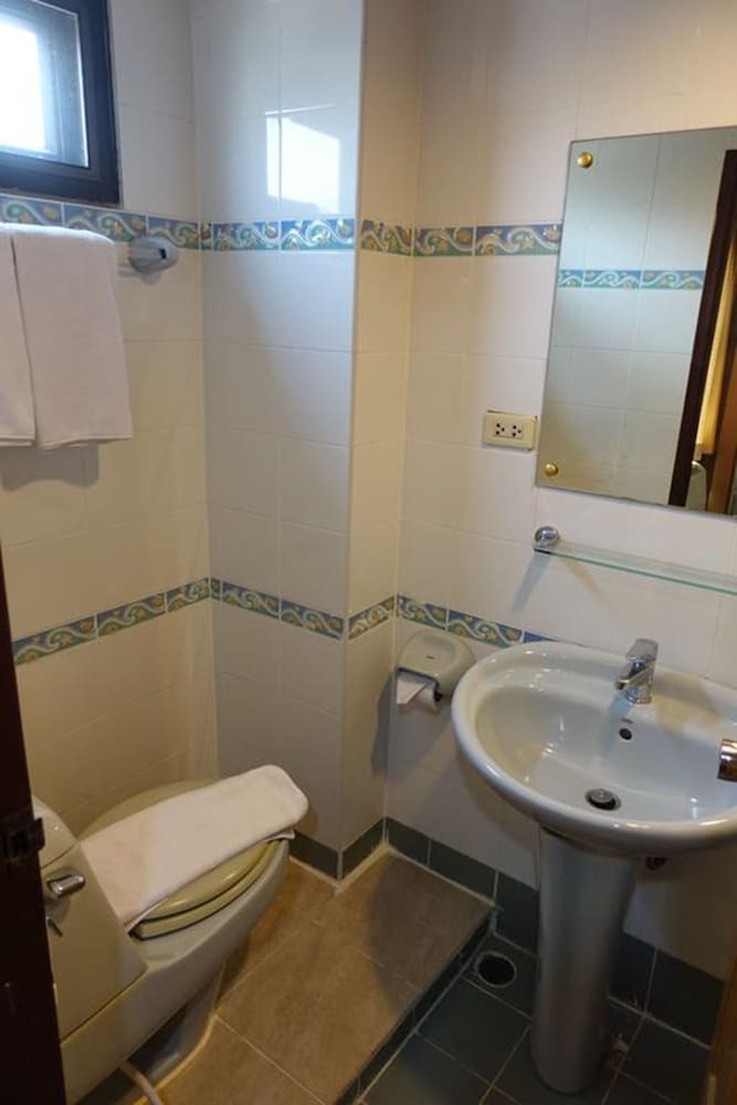 Hotel Win Long Place Serviced Apartment