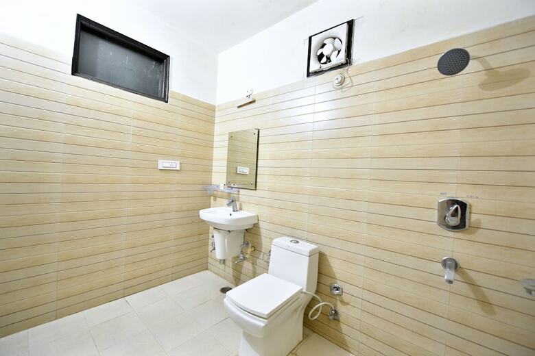 Hotel Shining Star Resort