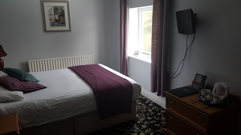 Stone House Hotel