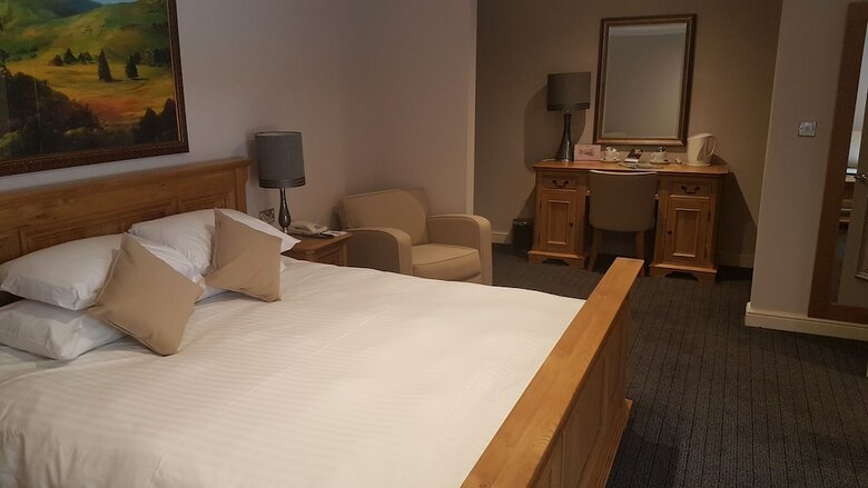 Stone House Hotel