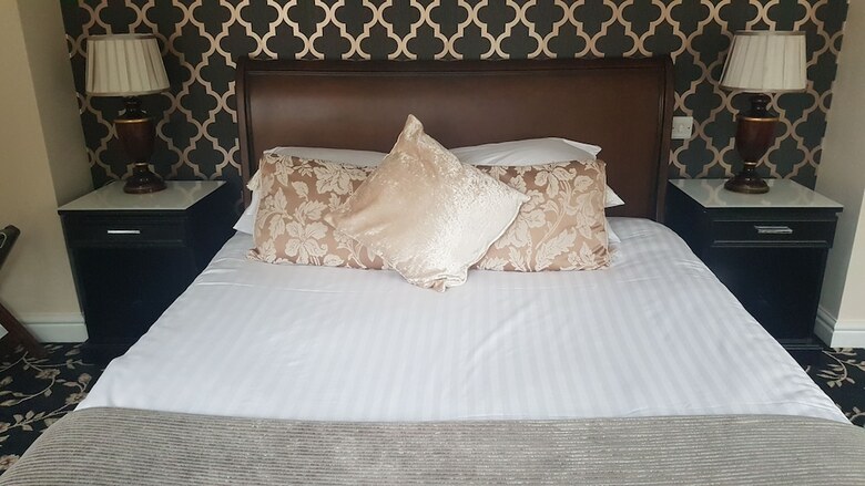 Stone House Hotel