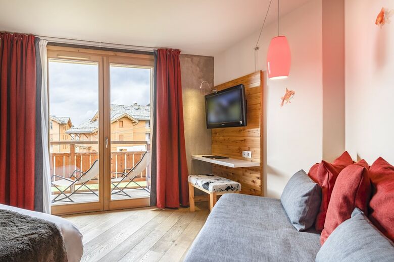 Anova Hotel & Spa